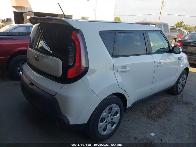 KIA Soul Base 2014 KNDJN2A2XE7051568 Image 4
