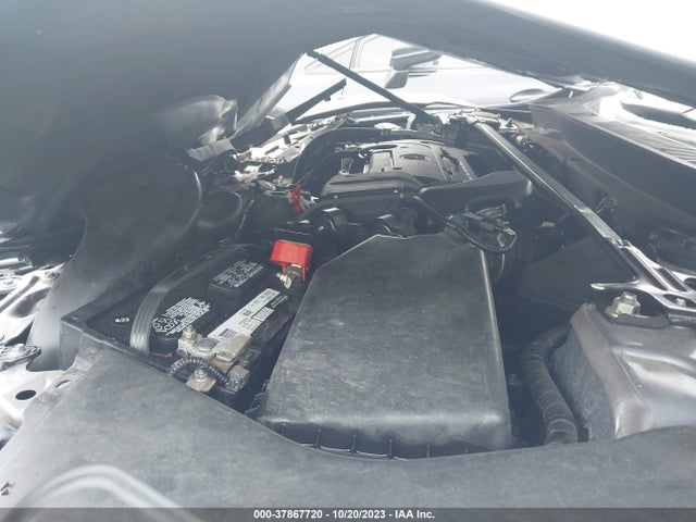 37867720 :رقم المزاد ، 19UUB1F51FA018046 vin ، 2015 Acura Tlx Tech مزاد بيع