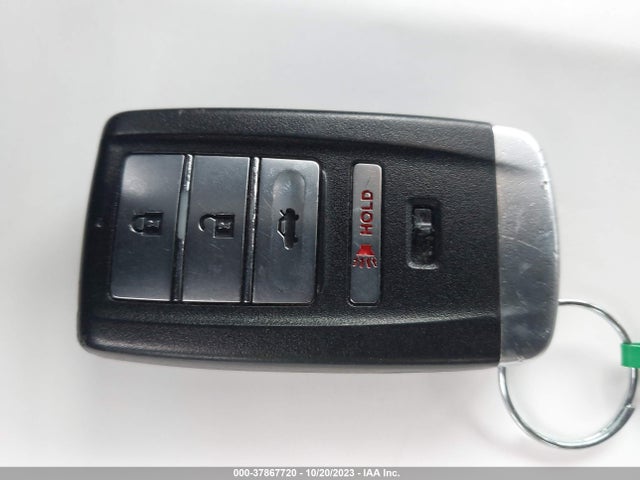 37867720 :رقم المزاد ، 19UUB1F51FA018046 vin ، 2015 Acura Tlx Tech مزاد بيع