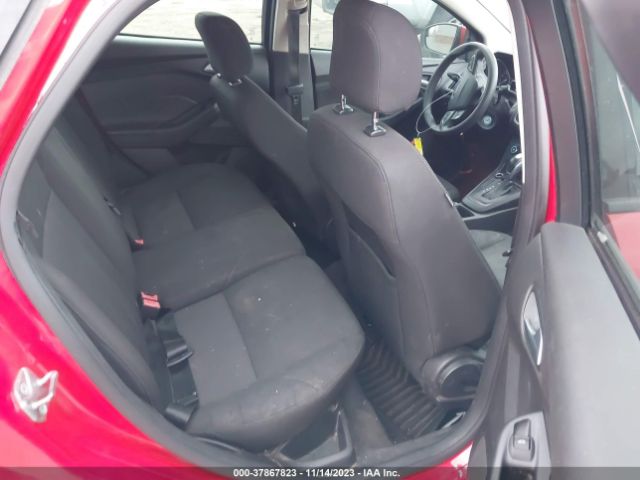 1FADP3K22GL204617 Ford FOCUS SE