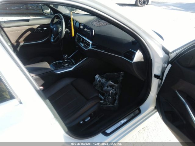 3MW5R1J04L8B06992 BMW 3 Series 330i