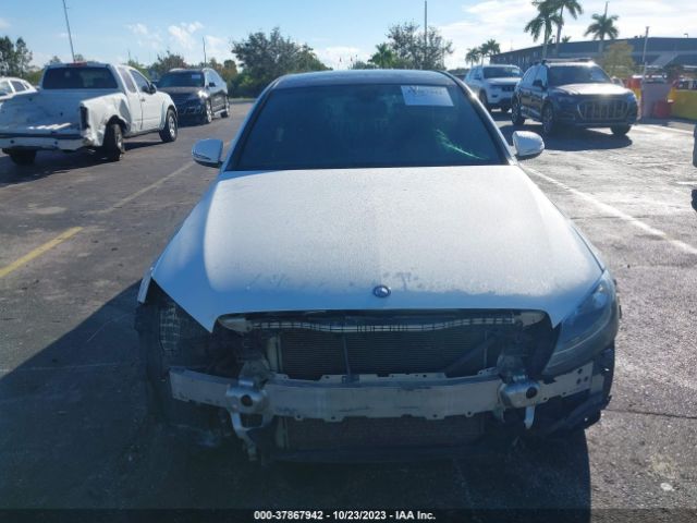55SWF4JB4HU218602 Mercedes-Benz C-class C 300