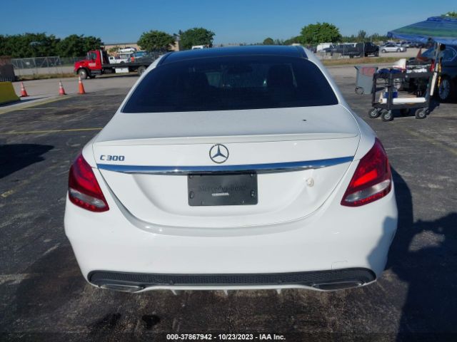 55SWF4JB4HU218602 Mercedes-Benz C-class C 300