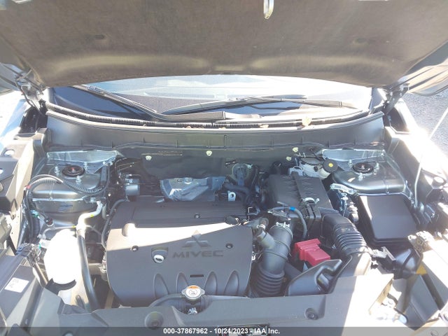JA4ARUAU0PU013976 Mitsubishi Outlander Sport 2.0 Se