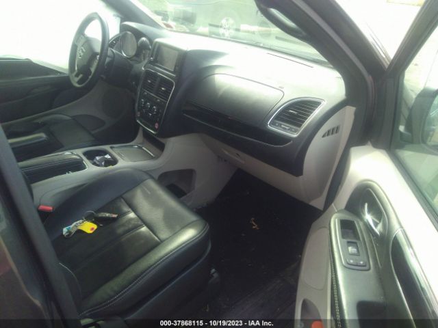 2C4RDGCG9KR545880 Dodge Grand Caravan Sxt