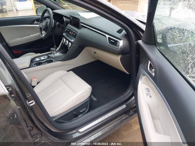 Genesis G70 2.0T 2023 KMTG34TA2PU129282 Image 5
