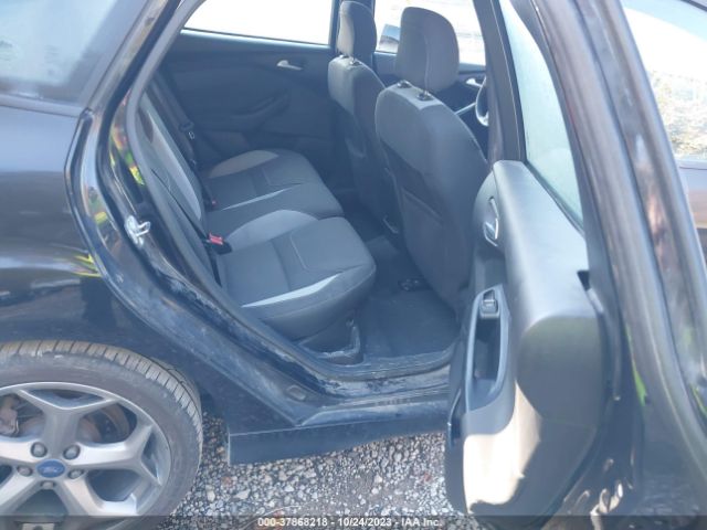 1FADP3L94HL275931 Ford FOCUS ST