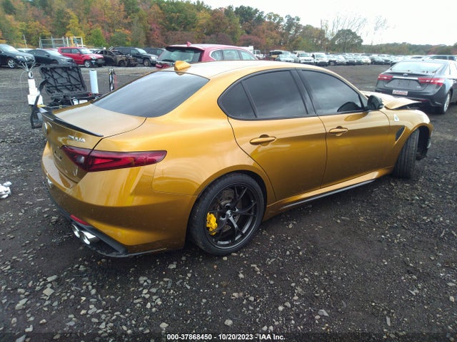 ZARFAMEV9M7650368 Alfa Romeo Giulia Quadrifoglio Rwd