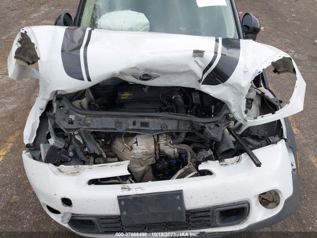 2015 MINI COUNTRYMAN WMWZC5C53FWM19627 Photo 9