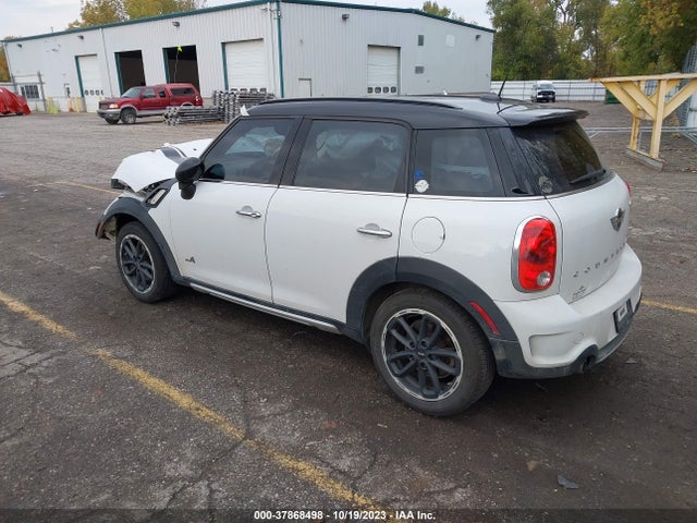 2015 MINI COUNTRYMAN WMWZC5C53FWM19627 Photo 2
