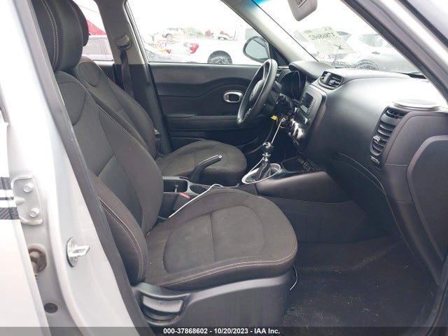 KIA Soul Base 2016 KNDJN2A24G7864052 Image 5
