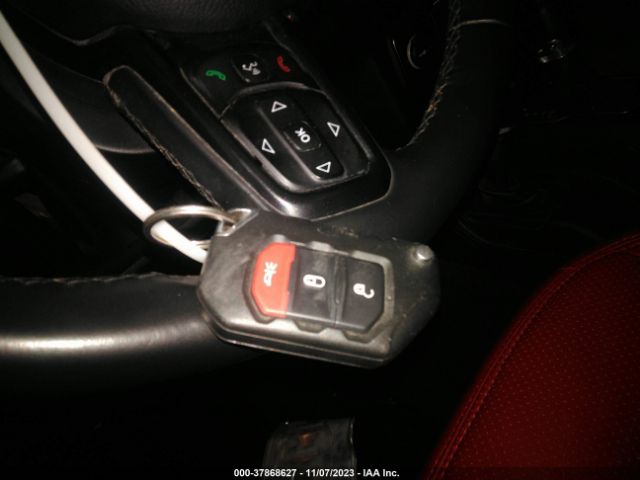 1C4HJXDN8JW295412 Jeep Wrangler Unlimited Sport S
