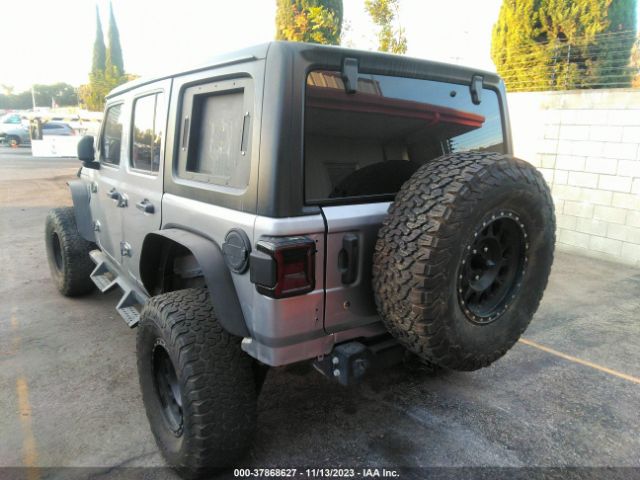 1C4HJXDN8JW295412 Jeep Wrangler Unlimited Sport S