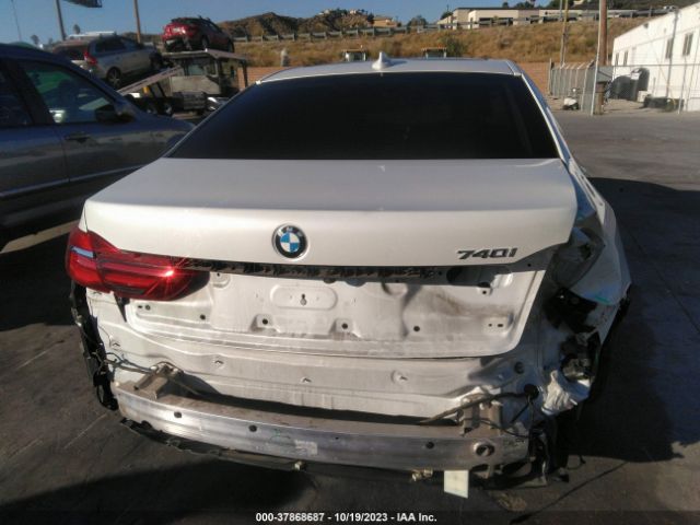 WBA7E2C52KB454998 BMW 7 Series 740i