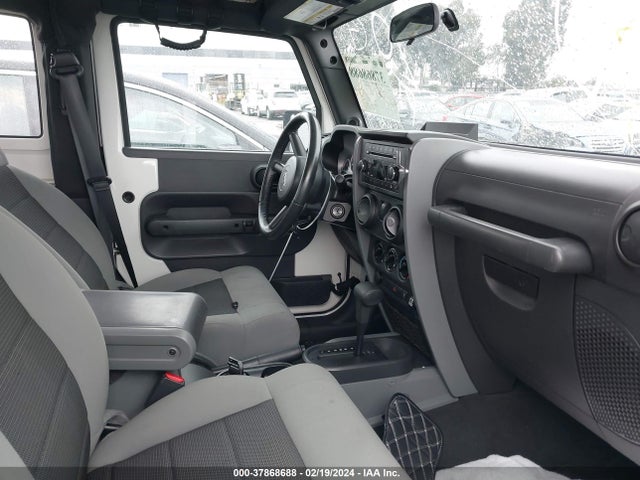 2010 JEEP WRANGLER SPORT VIN: 1J4AA2D13AL209534