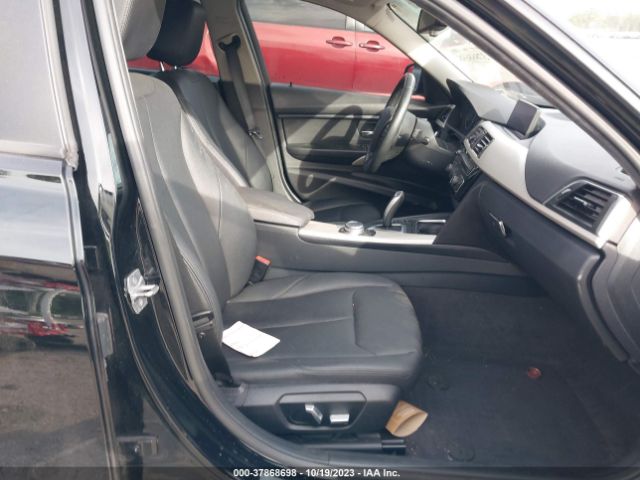 WBA8E5G55GNU21595 BMW 320i Xdrive