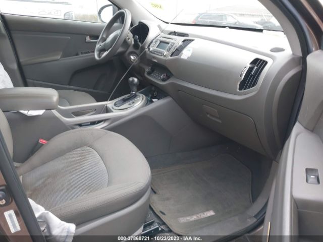 KNDPBCAC9E7599336 KIA Sportage Lx