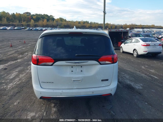 2020 CHRYSLER PACIFICA TOURING VIN: 2C4RC1FG1LR211047