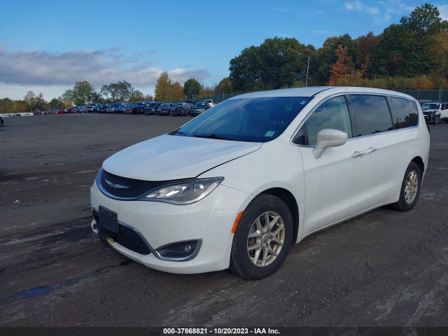 2020 CHRYSLER PACIFICA TOURING VIN: 2C4RC1FG1LR211047