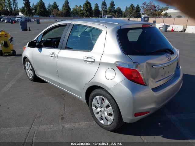 Toyota YARIS LE 2014 VNKKTUD32EA000585 Image 3