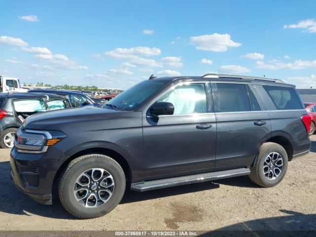 1FMJU1HT4NEA66117 Ford Expedition Xlt