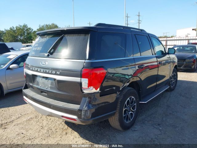 1FMJU1HT4NEA66117 Ford Expedition Xlt