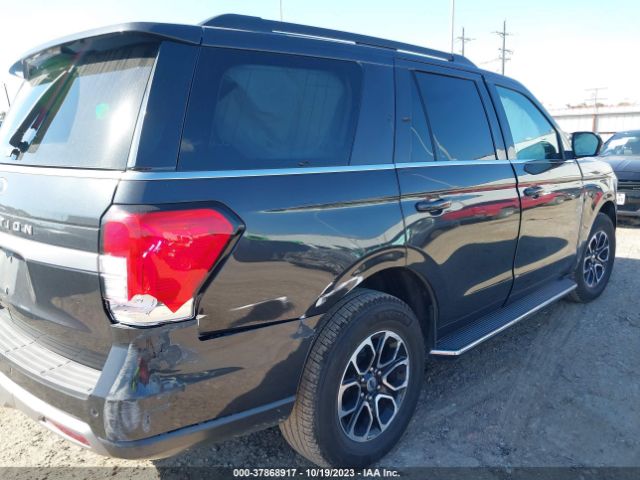 1FMJU1HT4NEA66117 Ford Expedition Xlt