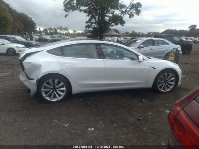 5YJ3E1EA0KF447809 Tesla Model 3 Range