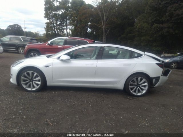5YJ3E1EA0KF447809 Tesla Model 3 Range