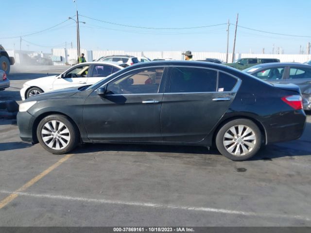1HGCR3F99FA029446 Honda Accord Sedan Touring