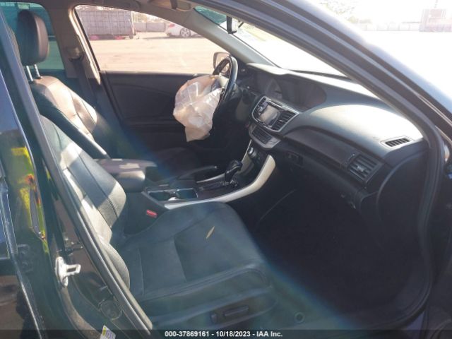 1HGCR3F99FA029446 Honda Accord Sedan Touring