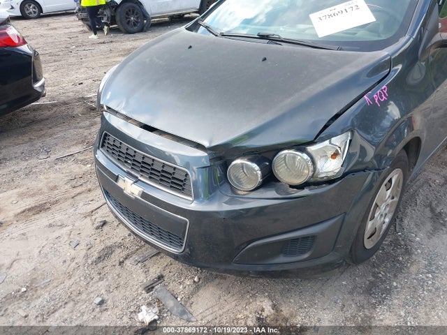 Chevrolet SONIC LS 2014 1G1JA5SH9E4222286 Image 6