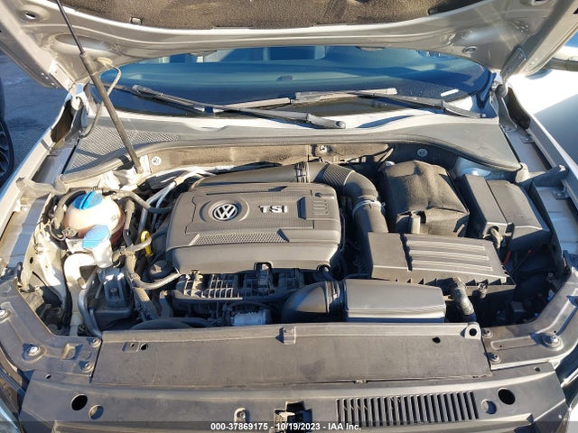1VWAT7A33EC053954 Volkswagen Passat Wolfsburg Ed