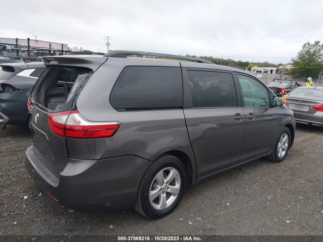 2015 TOYOTA SIENNA LE VIN: 5TDKK3DC5FS530110