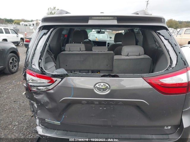 2015 TOYOTA SIENNA LE VIN: 5TDKK3DC5FS530110