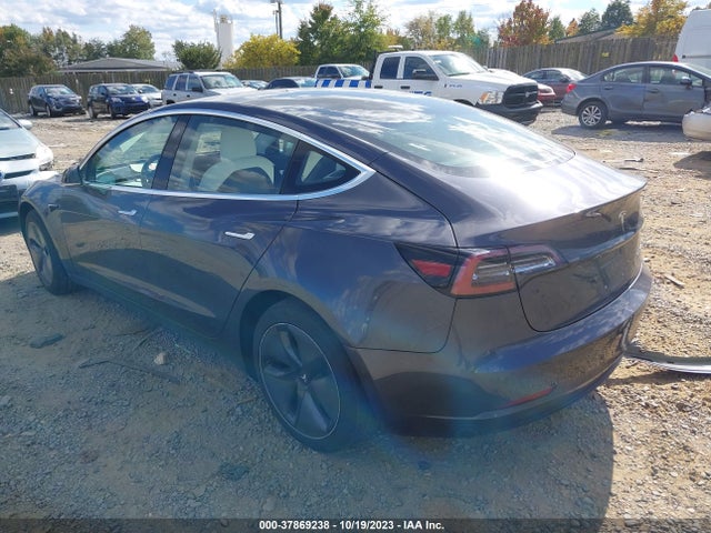 2018 TESLA MODEL 3 5YJ3E1EB6JF170591 Photo 2