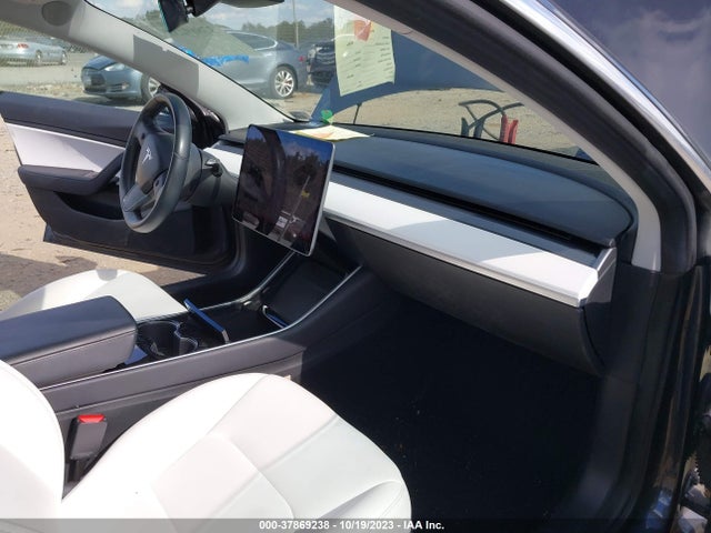 2018 TESLA MODEL 3 5YJ3E1EB6JF170591 Photo 4