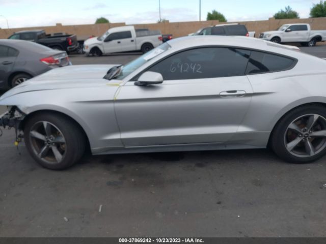 1FA6P8AM2G5304813 Ford Mustang V6