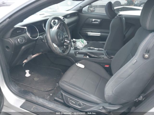 1FA6P8AM2G5304813 Ford Mustang V6