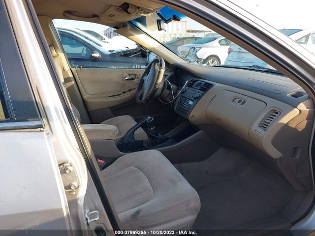 1999 HONDA ACCORD SDN LX VIN: JHMCG5545XC022214