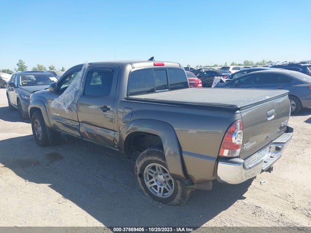 Toyota Tacoma Prerunner 2015 5TFJU4GN8FX069892 Image 3
