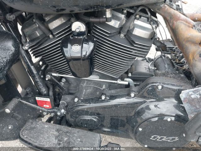 2023 HARLEY-DAVIDSON FLTRT 1HD1MFP18PB852586 Photo 8