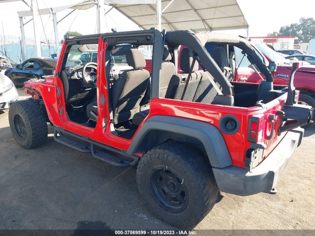 2018 JEEP WRANGLER JK UNLIMITED SPORT S 4X4 VIN: 1C4HJWDGXJL923192