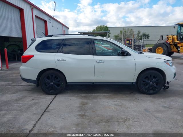 5N1DR2MN4JC656027 Nissan Pathfinder Sl