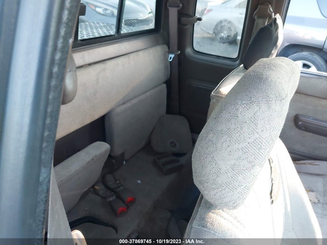 2000 TOYOTA TACOMA VIN: 4TAVL52N9YZ610646