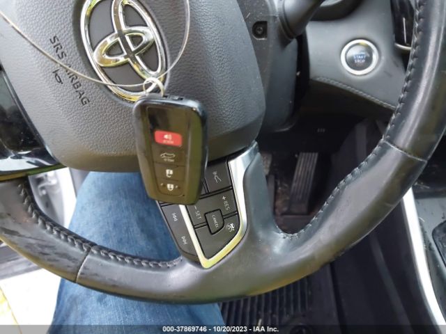 5TDGZRBHXMS534444 Toyota Highlander Xle