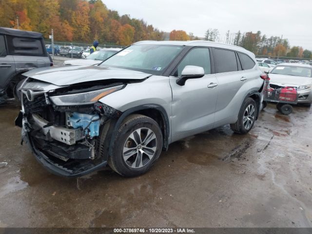 5TDGZRBHXMS534444 Toyota Highlander Xle