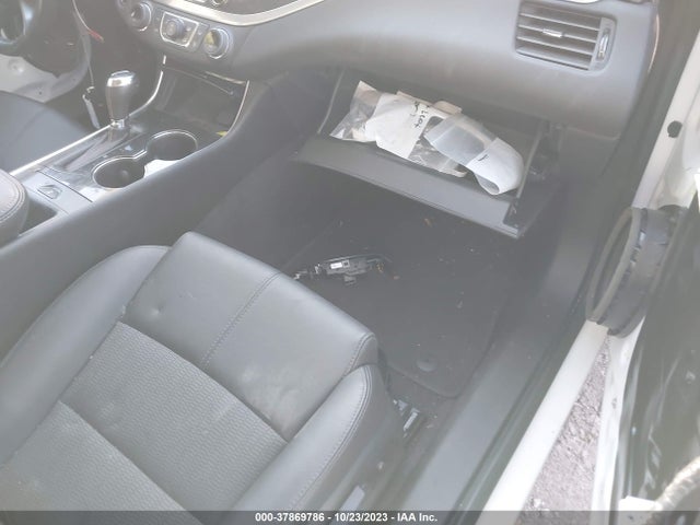 Chevrolet IMPALA LT 2019 1G11Z5S3XKU103882 Image 5