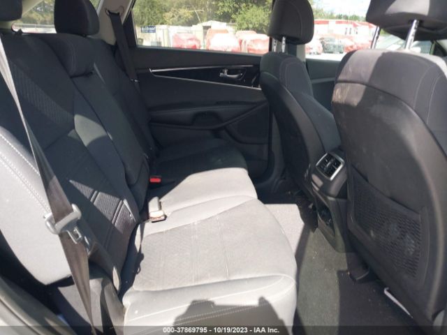 5XYPG4A54HG228231 KIA Sorento Lx V6