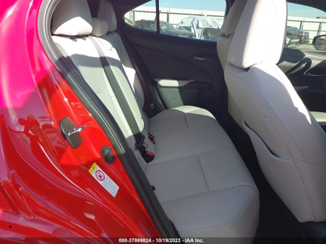 JTHY3JBHXK2007921 Lexus Ux Ux 200